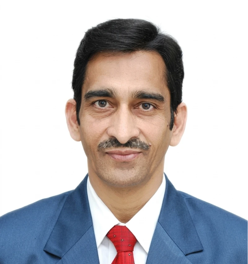 2_shri_r_k_jain_hon_y_secretary_general_1_1x